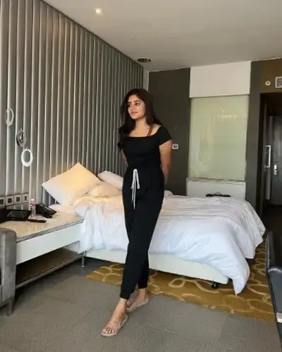 Call Girls Shravasti Cash On Delivery